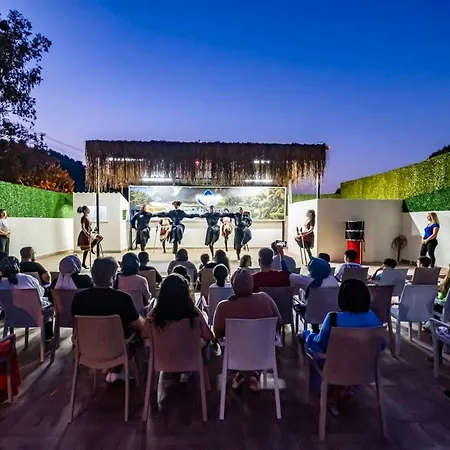 Club Sideris Halal Family 伊兹密尔